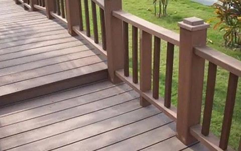 彰化塑木地板戶外平台案例圖2