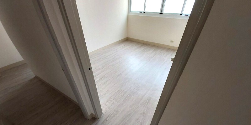 彰化卡扣塑膠地板：商辦空間鋪設實景4