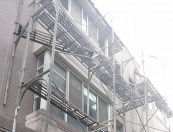 阿賢鷹架專業施工團隊合影