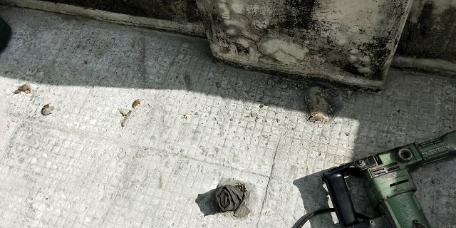 大里屋頂防水工法：貼磁磚或架設鐵皮屋頂